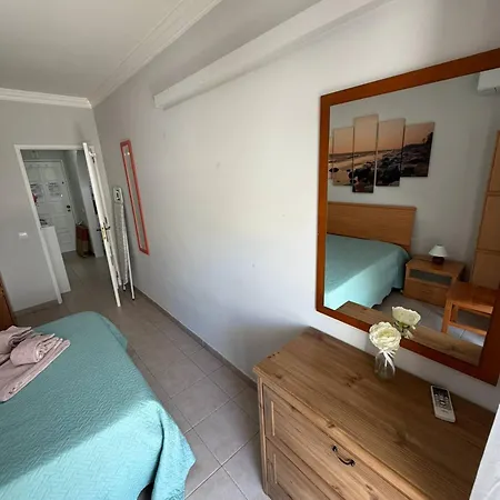 Rochinha Dos Castelos Lt5 بورتيماو