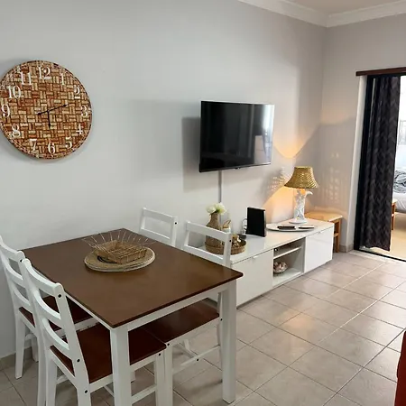 Rochinha Dos Castelos Lt5 * פורטימאו